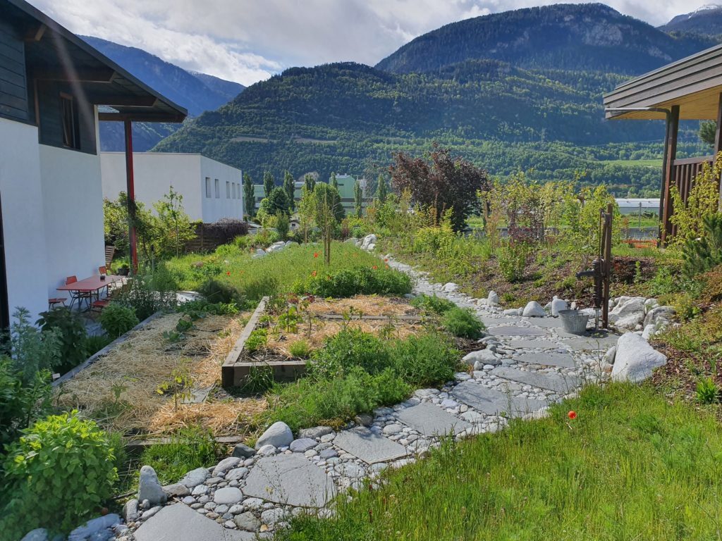 20210518 100800 scaled